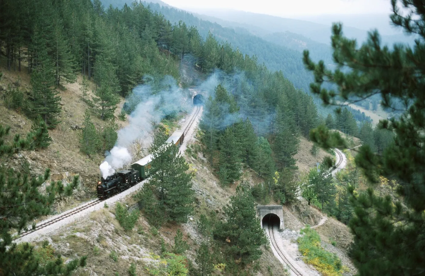 A steam train on the Šargan Eight heritage railway